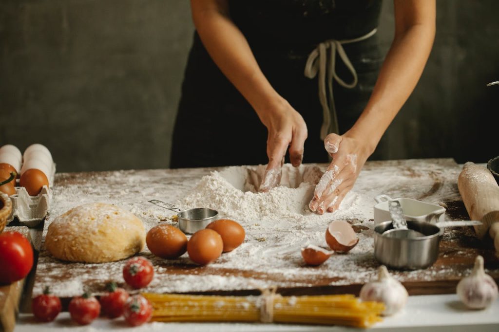 Menghadirkan Hidangan Lezat: Cerita Sukses Ibu Dapur